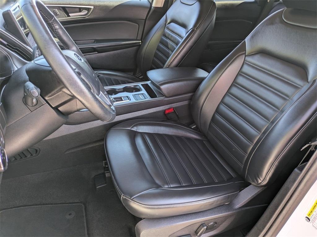 used 2024 Ford Edge car, priced at $22,553