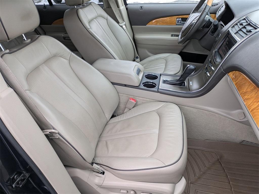 used 2013 Lincoln MKX car, priced at $11,359