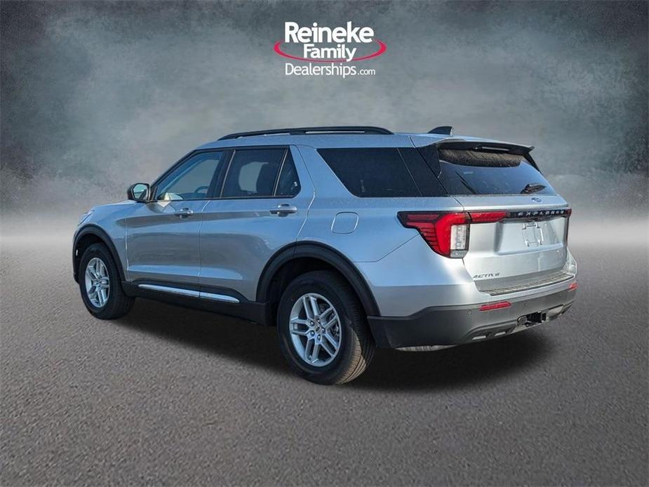 new 2025 Ford Explorer car, priced at $43,350