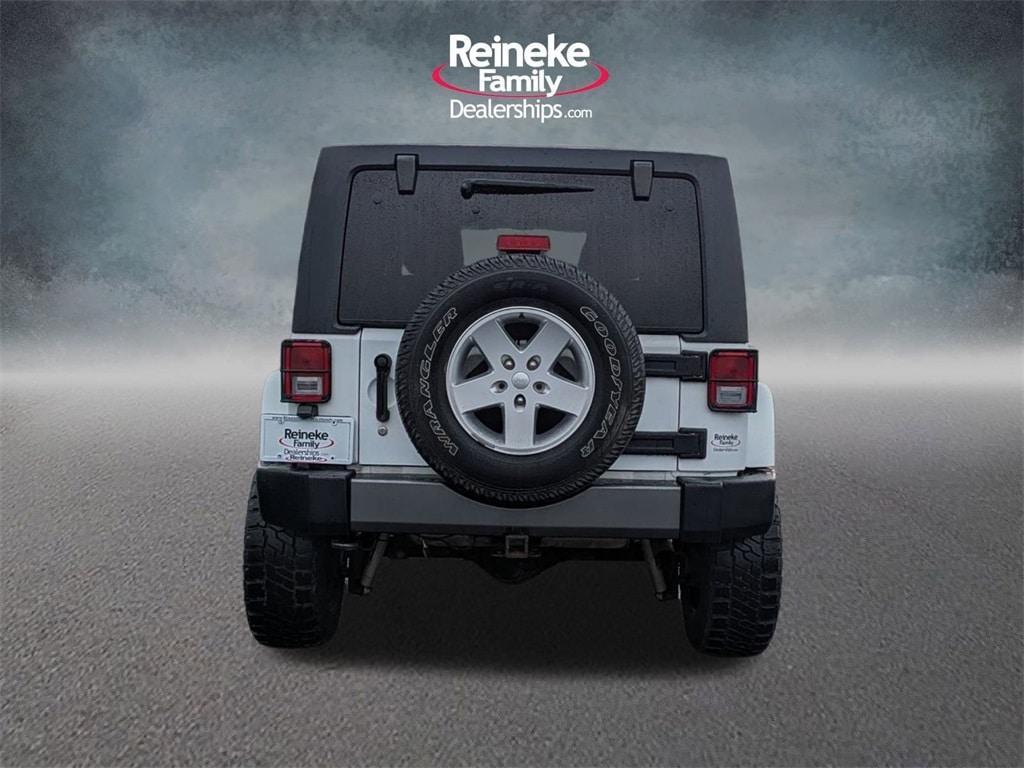 used 2014 Jeep Wrangler Unlimited car, priced at $11,880