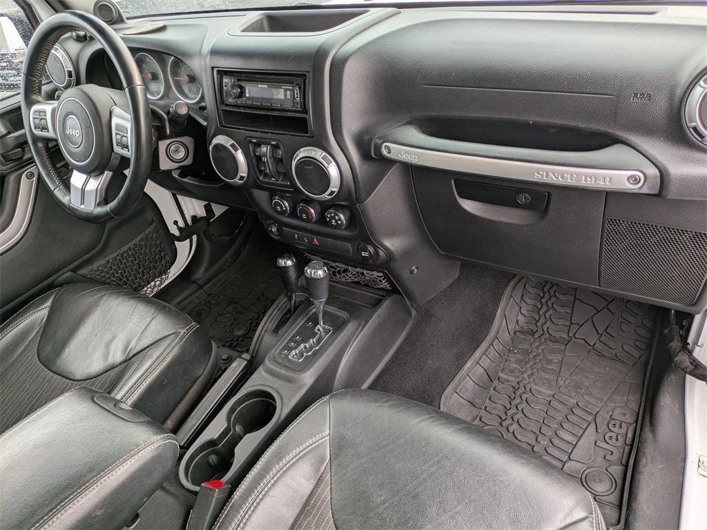 used 2014 Jeep Wrangler Unlimited car, priced at $11,880