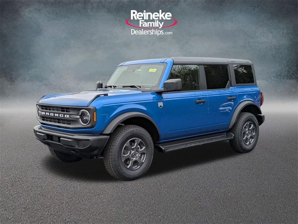 new 2025 Ford Bronco car, priced at $47,052
