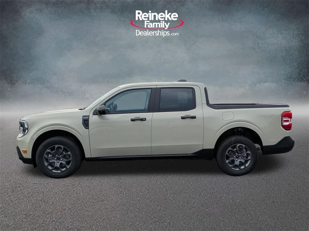 new 2025 Ford Maverick car, priced at $34,032