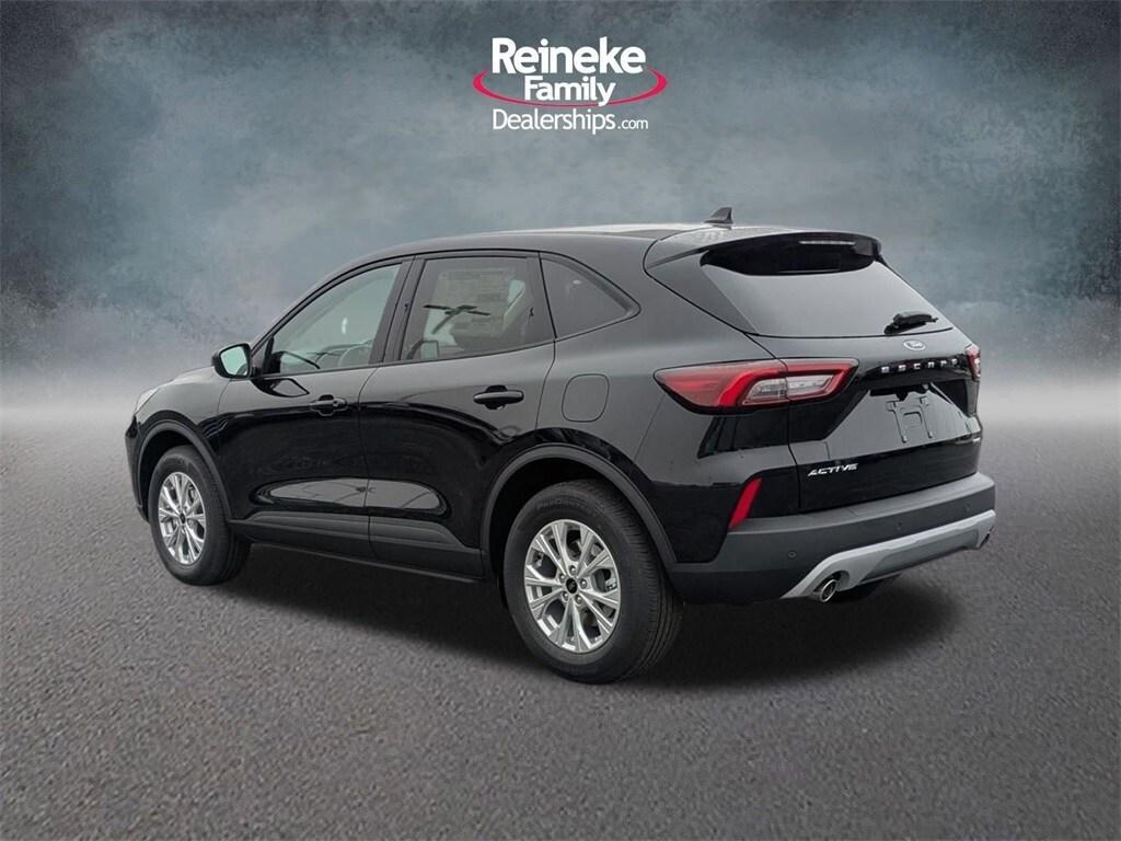 new 2025 Ford Escape car, priced at $32,838