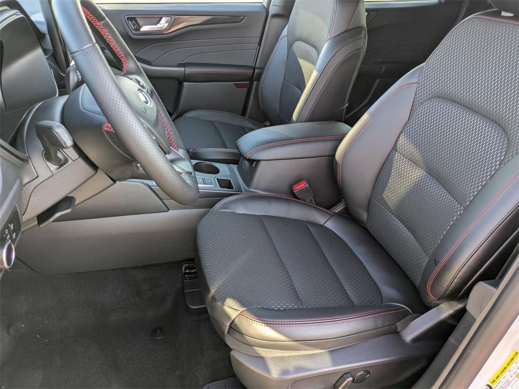 new 2025 Ford Escape car, priced at $33,613