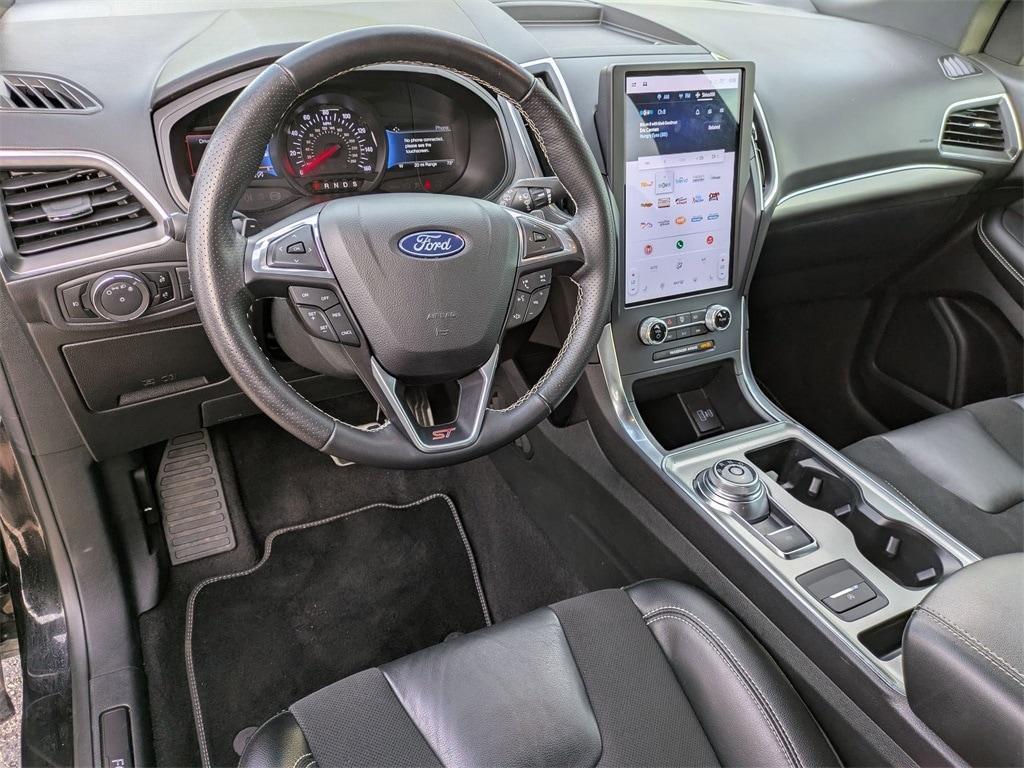 used 2023 Ford Edge car, priced at $28,500