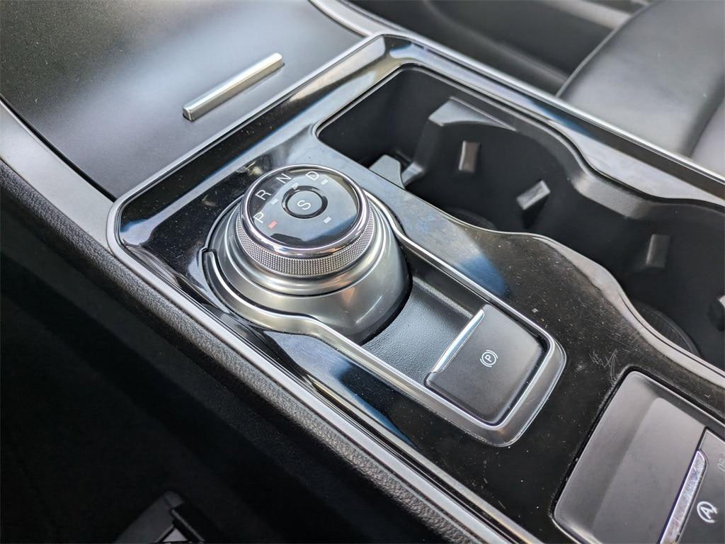 used 2020 Ford Edge car, priced at $17,531