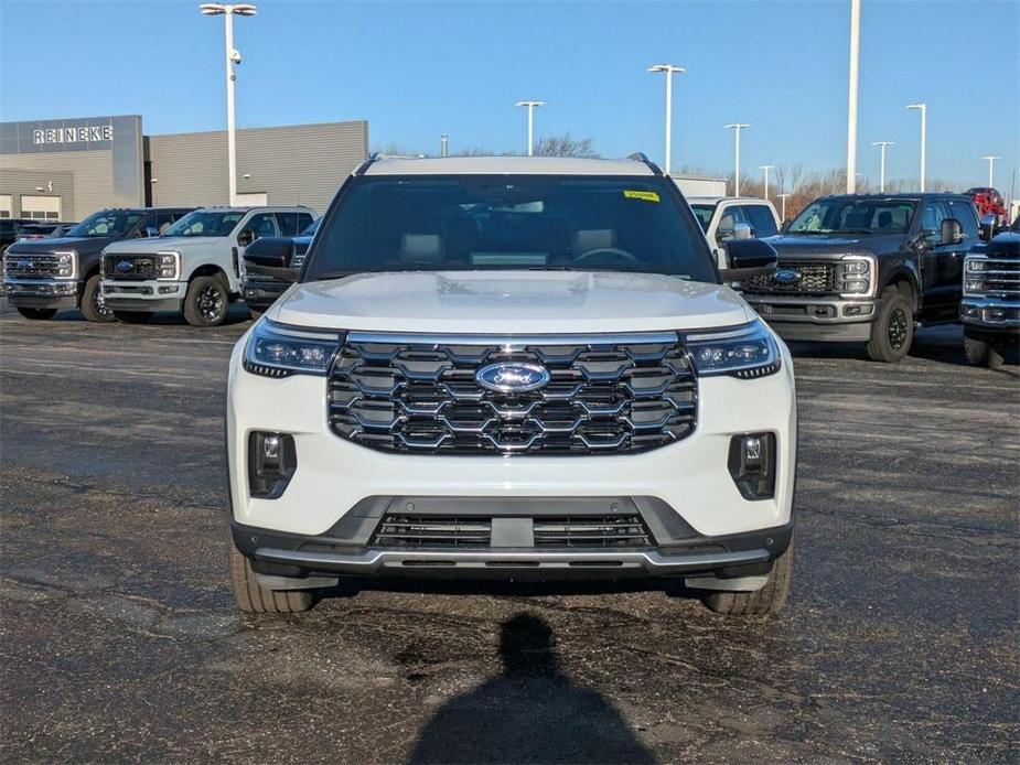 new 2025 Ford Explorer car, priced at $61,455