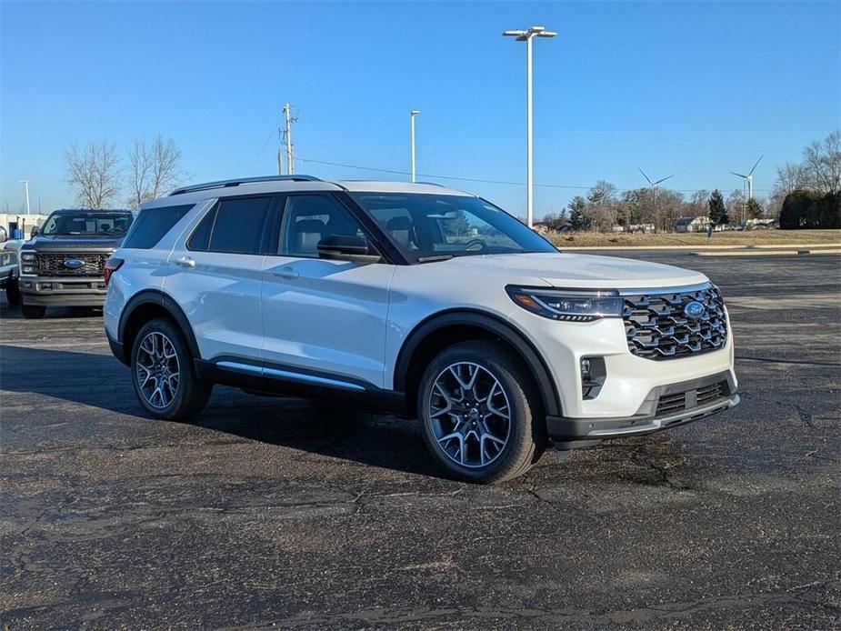 new 2025 Ford Explorer car, priced at $61,455