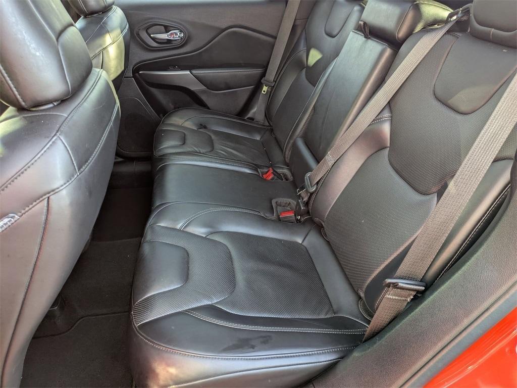 used 2021 Jeep Cherokee car, priced at $19,025