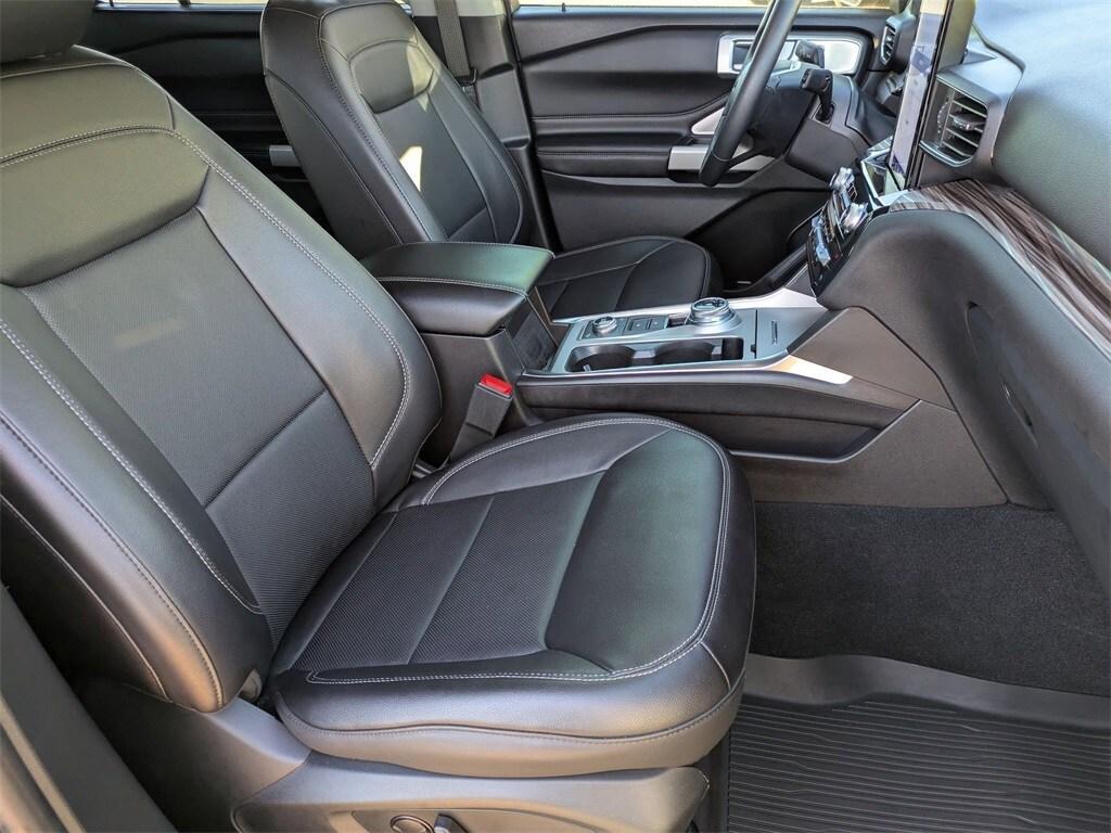 used 2024 Ford Explorer car, priced at $38,968