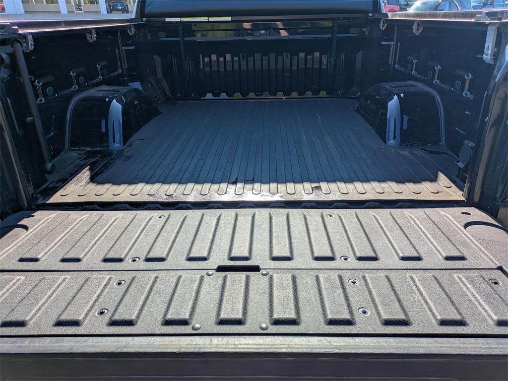 used 2022 GMC Sierra 1500 car, priced at $33,639