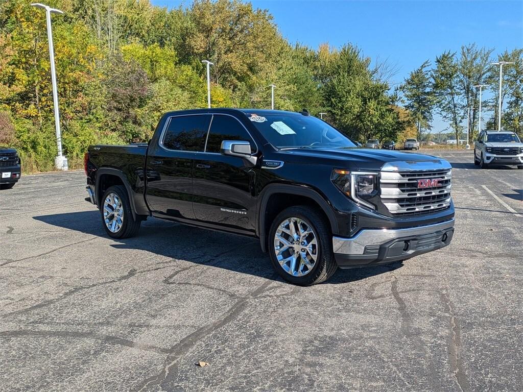 used 2022 GMC Sierra 1500 car, priced at $33,639