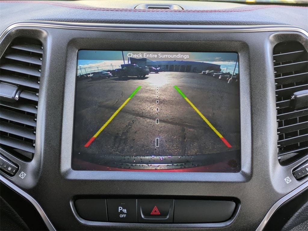 used 2019 Jeep Cherokee car, priced at $15,953