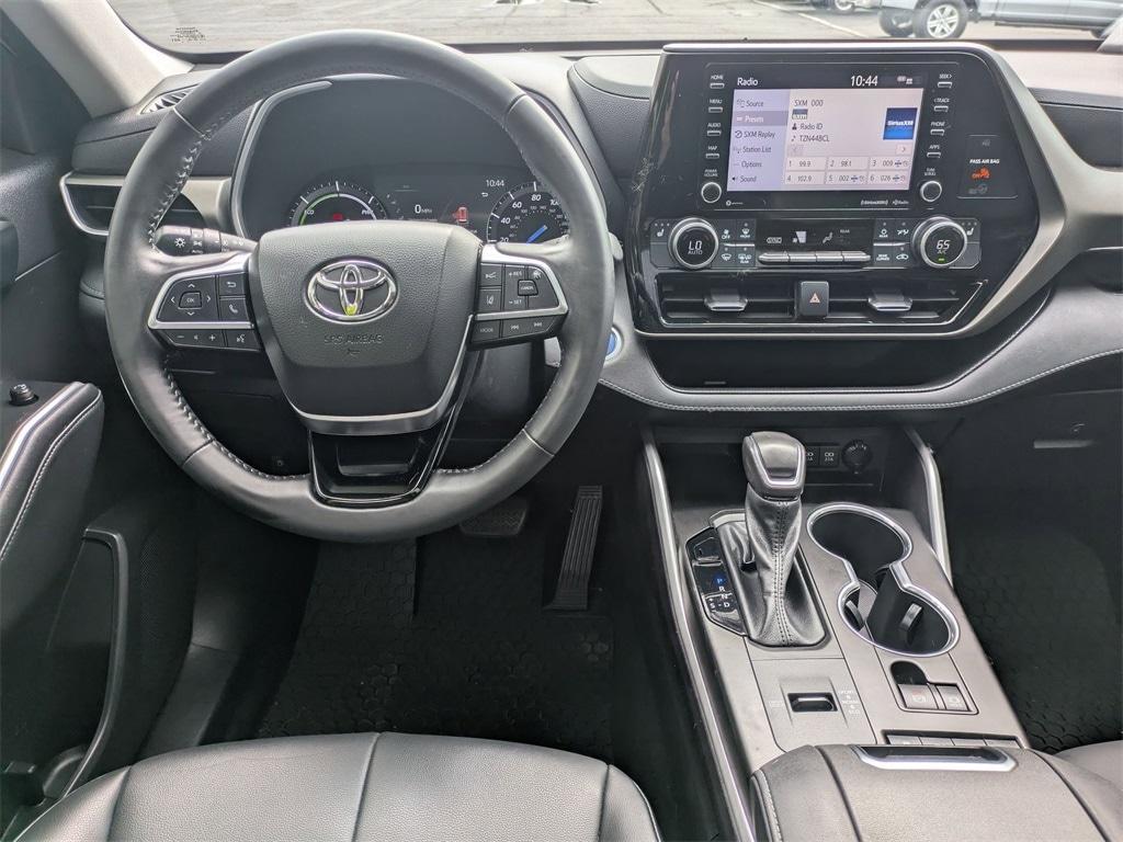 used 2021 Toyota Highlander Hybrid car, priced at $40,351