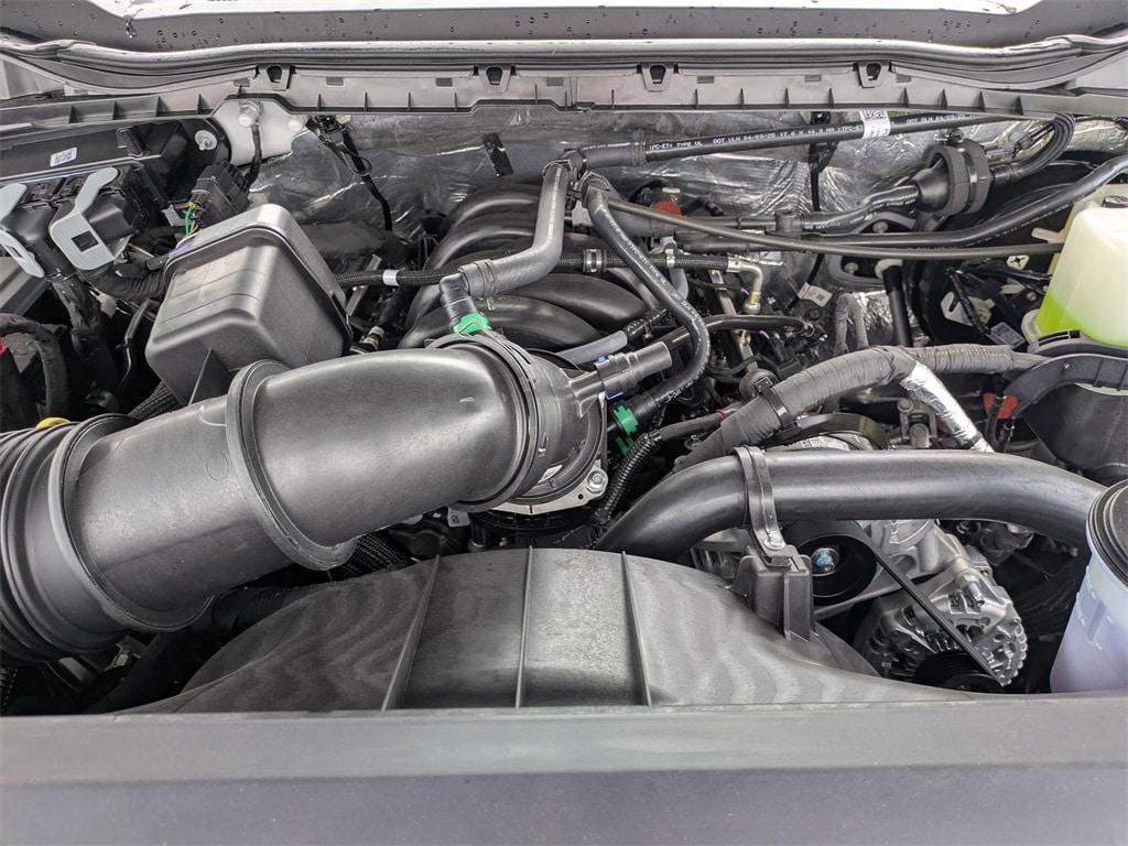 new 2025 Ford F-250 car, priced at $52,640
