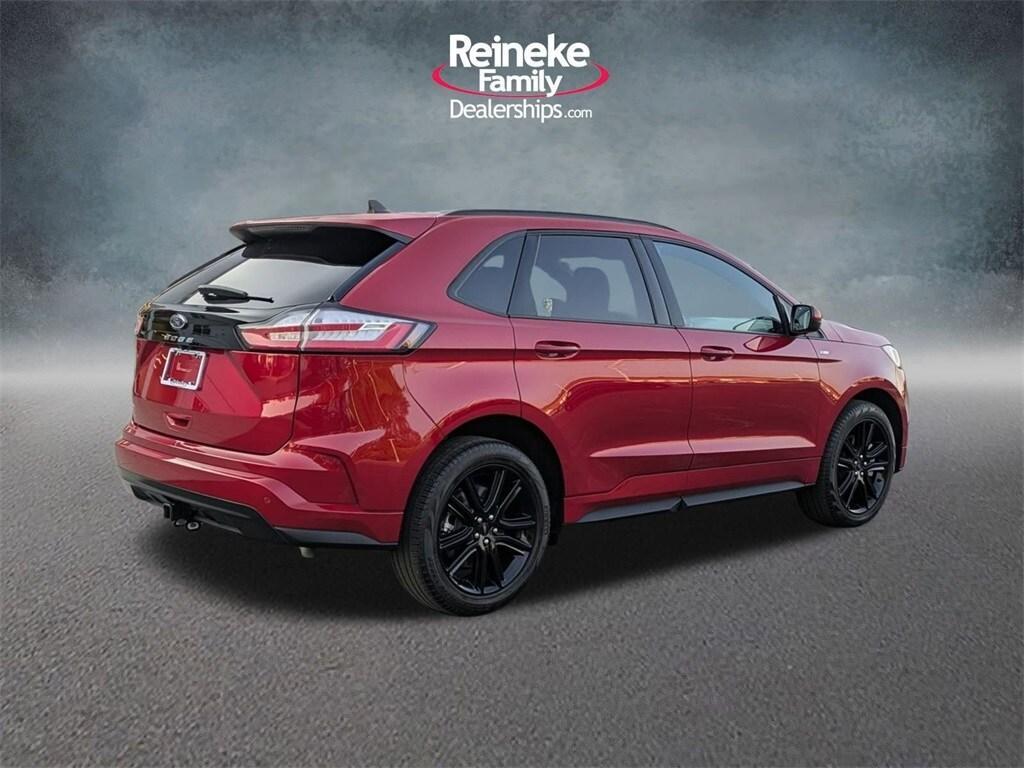 used 2024 Ford Edge car, priced at $34,620