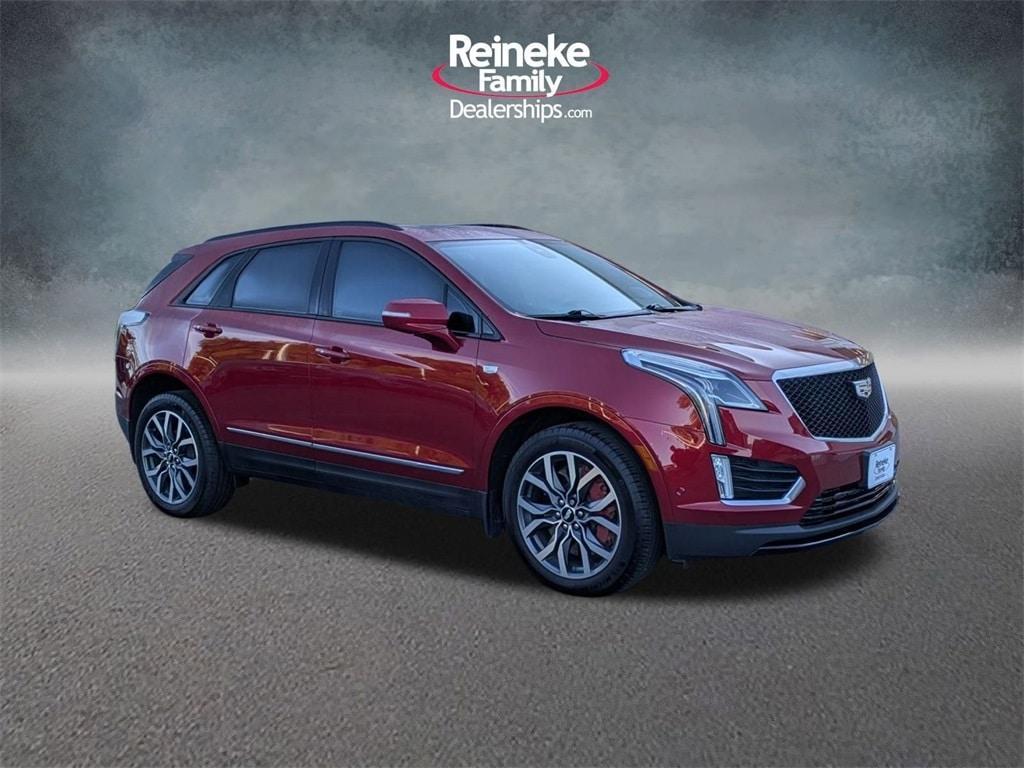 used 2023 Cadillac XT5 car, priced at $37,344