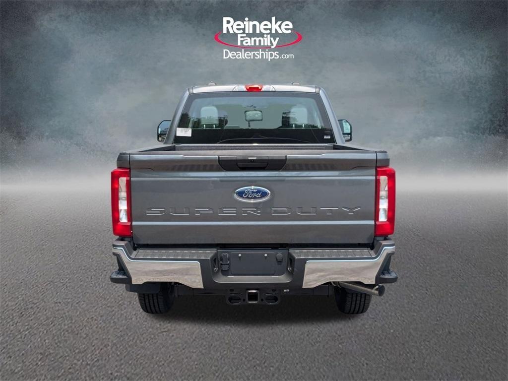 new 2025 Ford F-350 car, priced at $58,310