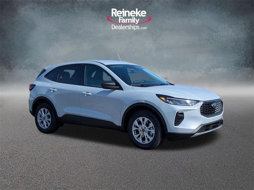 new 2025 Ford Escape car, priced at $29,875