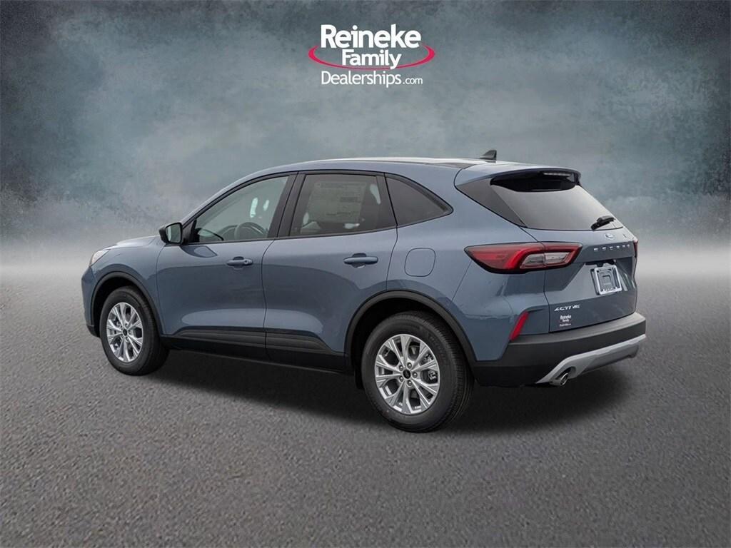 new 2025 Ford Escape car, priced at $29,882