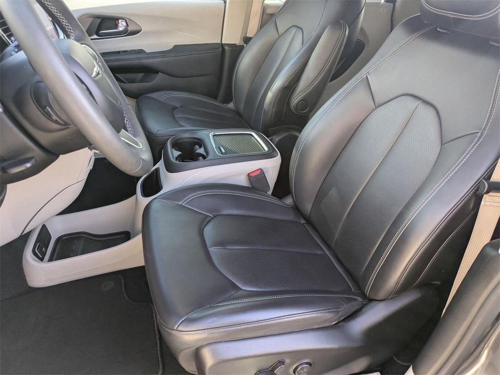 used 2023 Chrysler Pacifica car, priced at $28,988