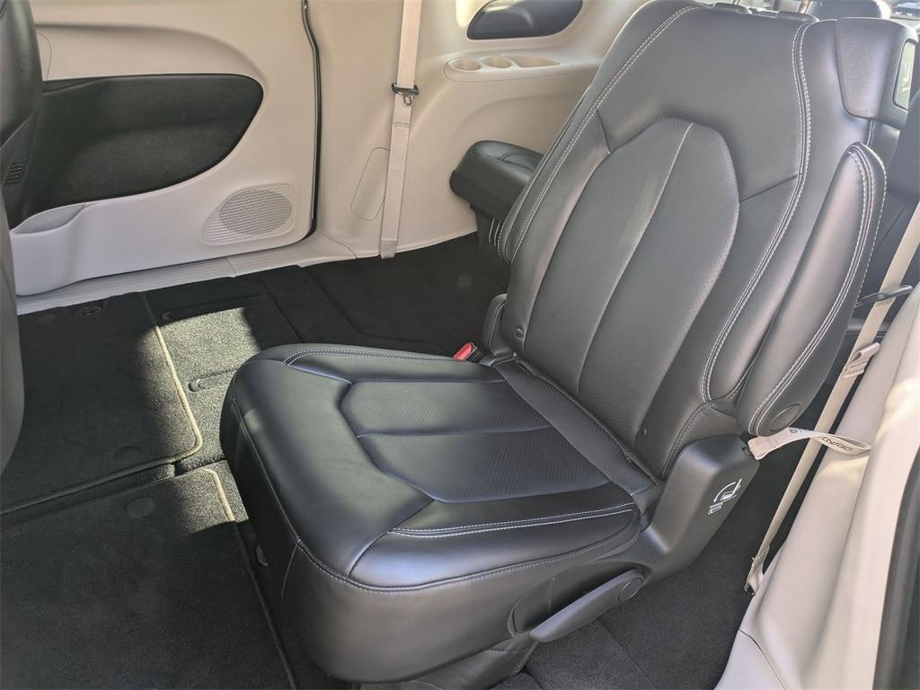 used 2023 Chrysler Pacifica car, priced at $28,988