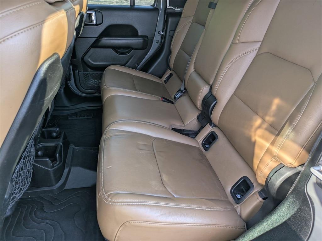 used 2021 Jeep Gladiator car, priced at $32,822