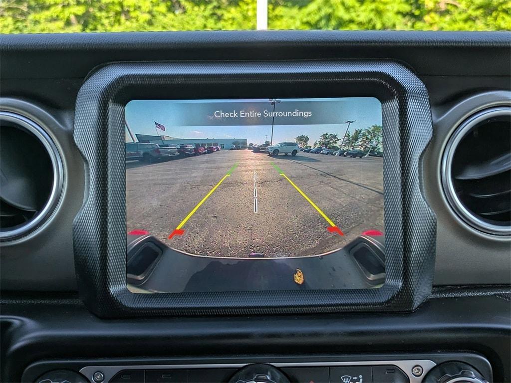 used 2021 Jeep Gladiator car, priced at $32,822