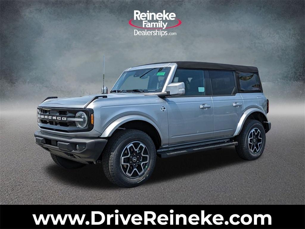 new 2024 Ford Bronco car, priced at $53,625