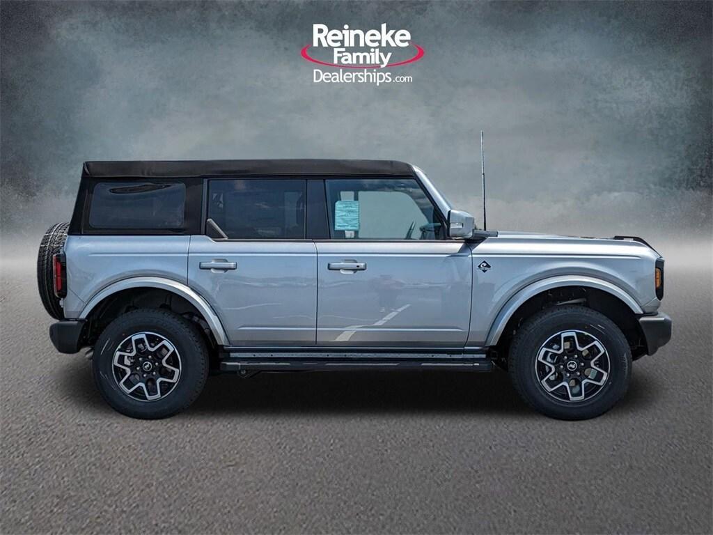 new 2024 Ford Bronco car, priced at $49,875