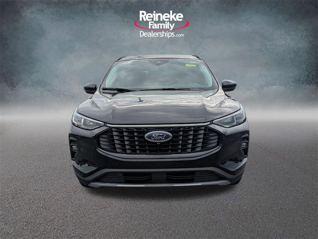 new 2025 Ford Escape car, priced at $38,767