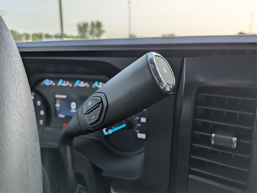 new 2025 Ford F-350 car, priced at $57,375