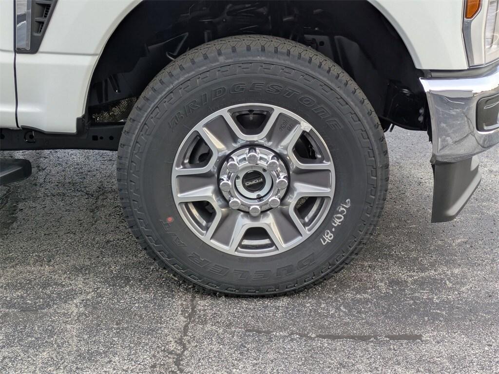 new 2025 Ford F-350 car, priced at $57,375