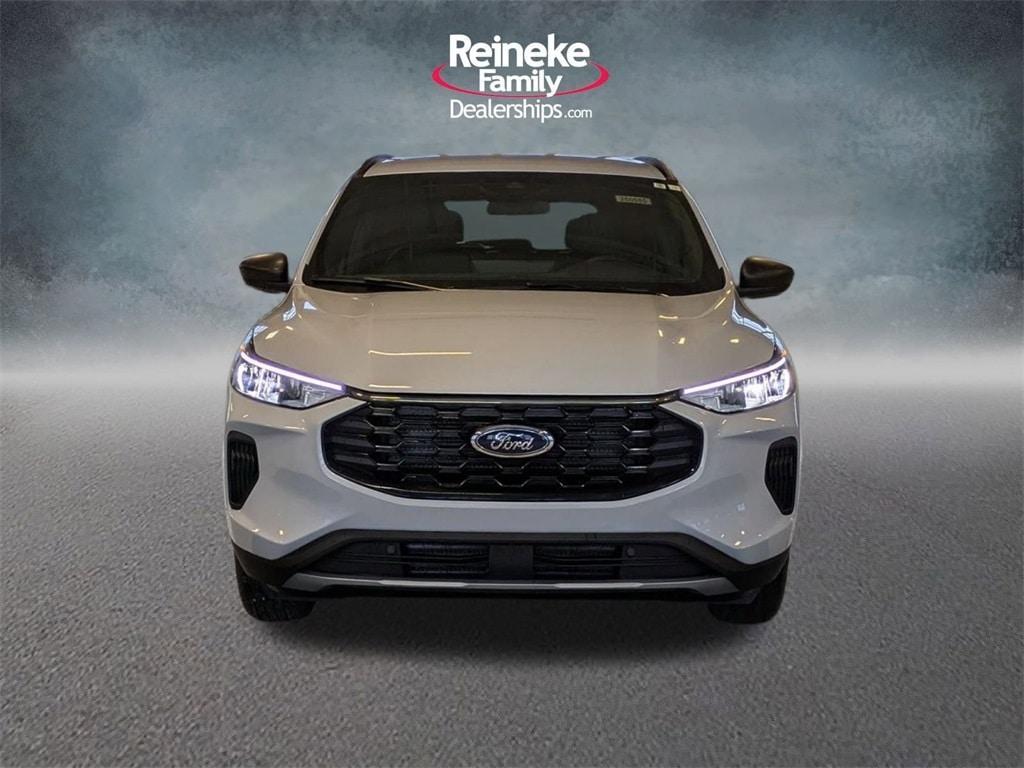 new 2026 Ford Escape car, priced at $33,930