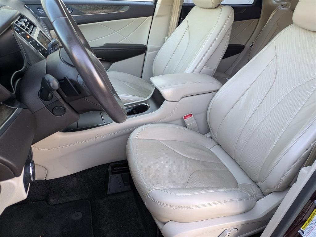 used 2018 Lincoln MKC car, priced at $11,992