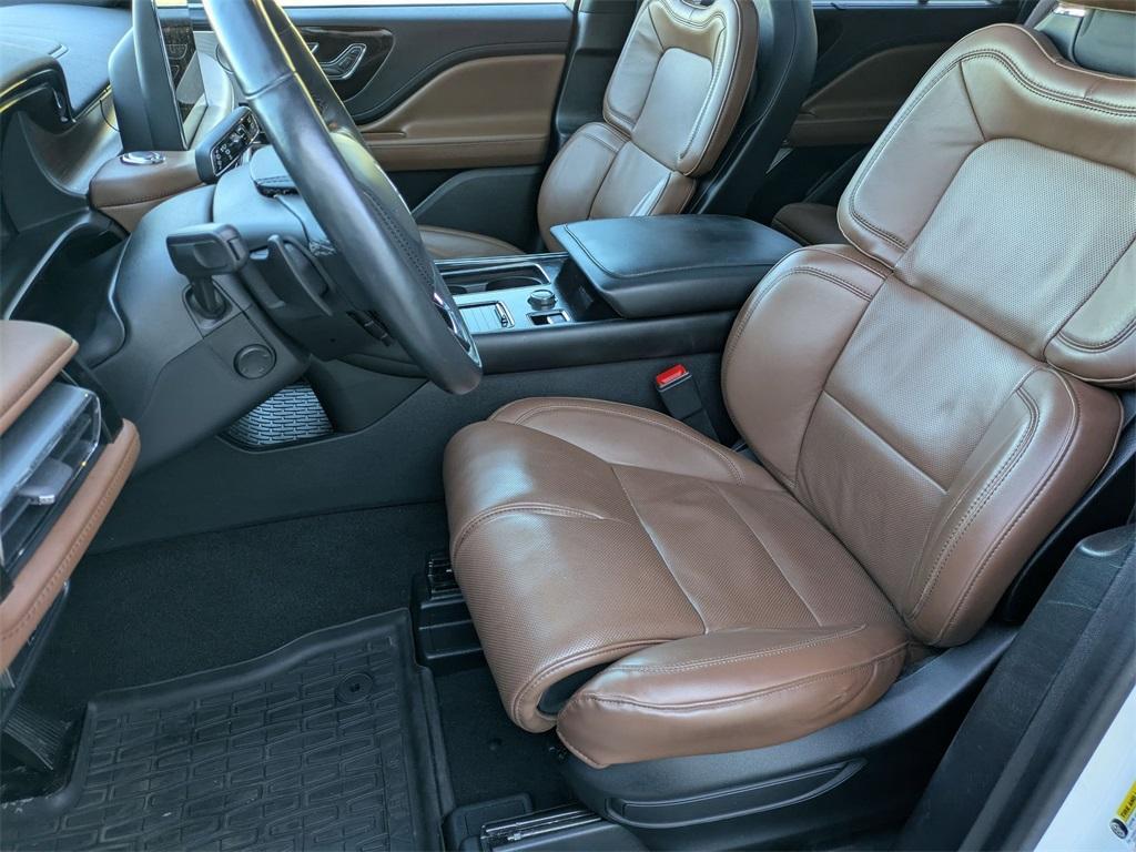 used 2022 Lincoln Aviator car, priced at $45,700