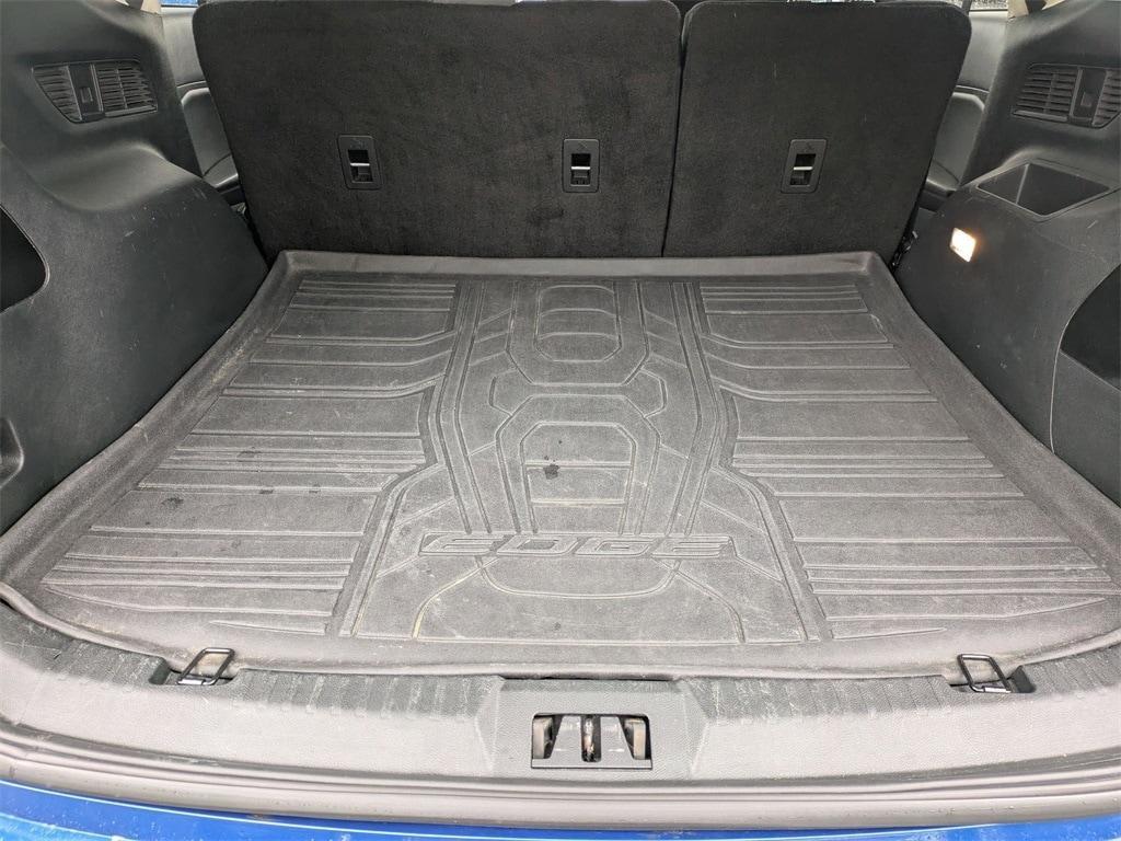 used 2022 Ford Edge car, priced at $20,885