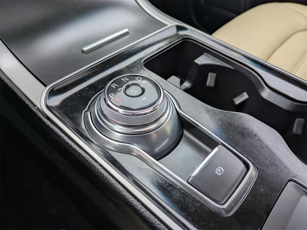used 2019 Ford Edge car, priced at $16,888