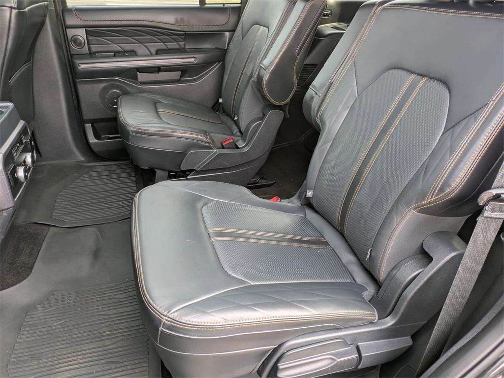 used 2023 Ford Expedition car, priced at $61,910