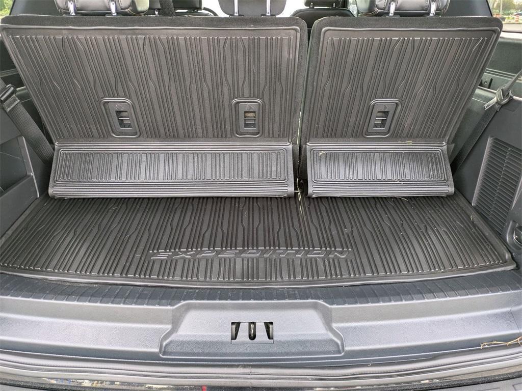used 2023 Ford Expedition car, priced at $61,910