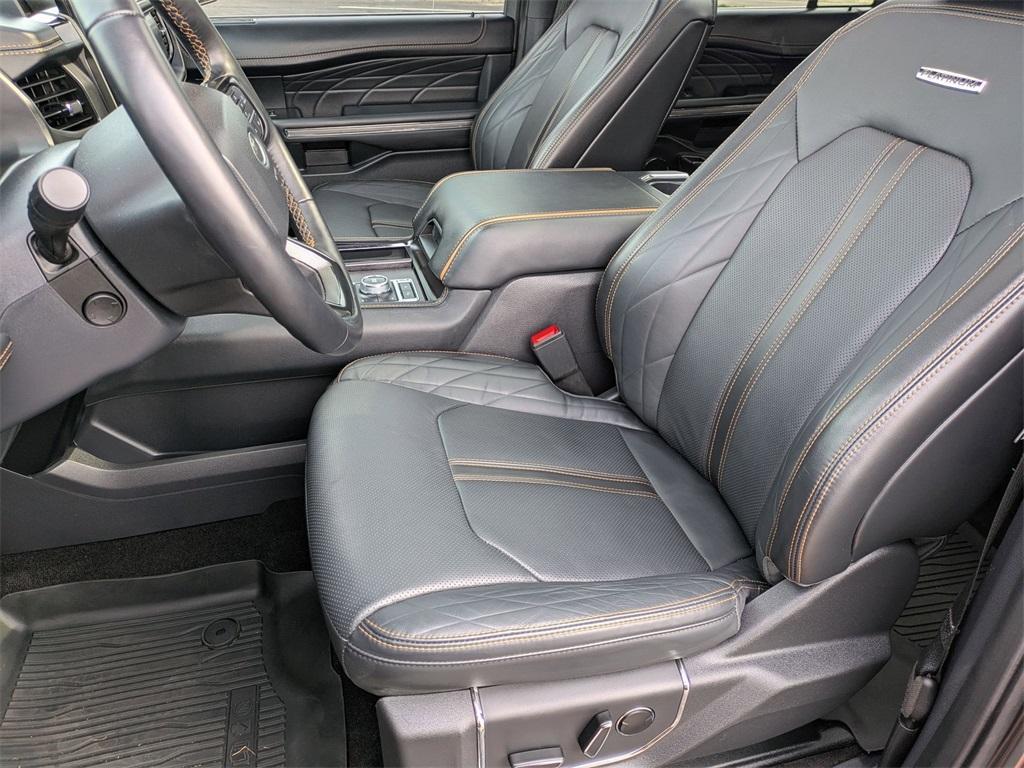 used 2023 Ford Expedition car, priced at $61,910