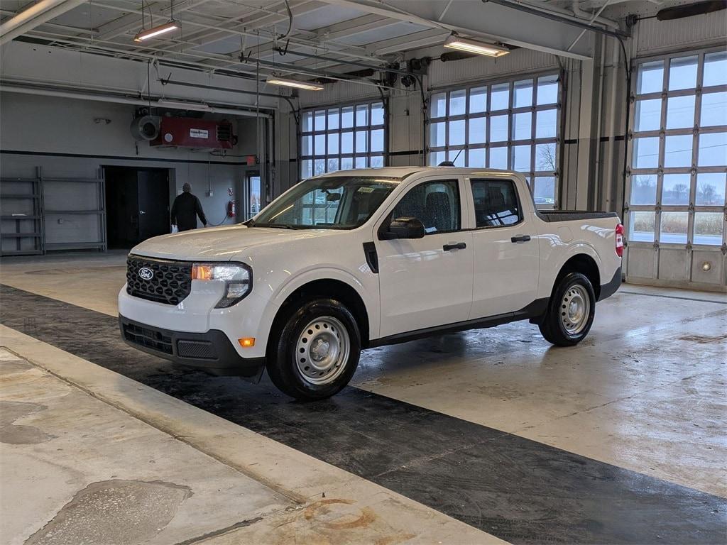 new 2025 Ford Maverick car, priced at $30,116