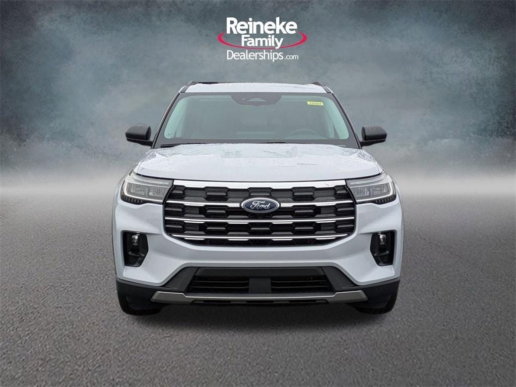 new 2025 Ford Explorer car, priced at $47,012
