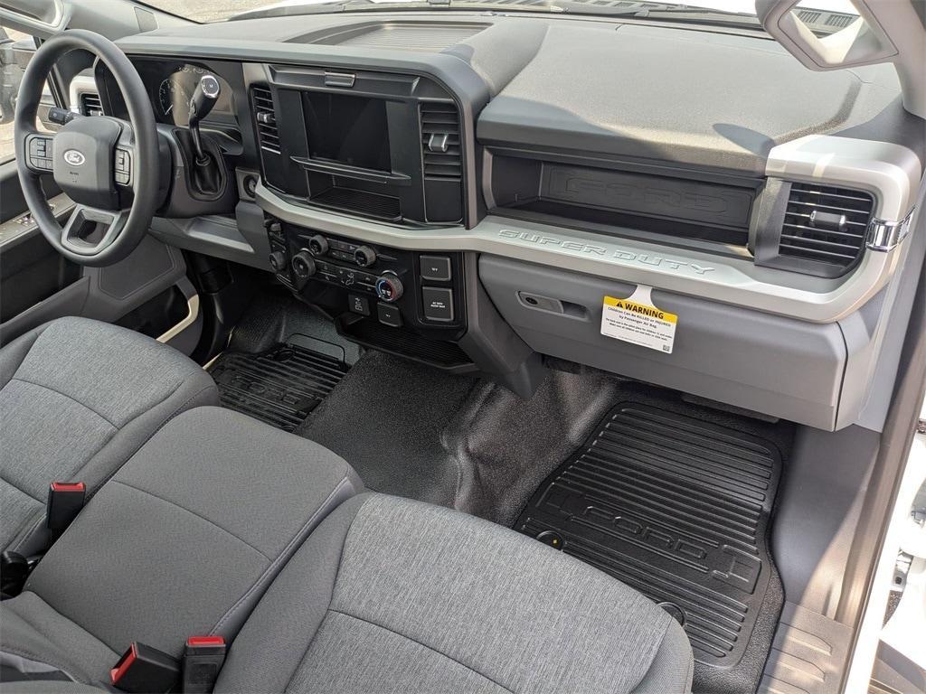 new 2025 Ford F-350 car, priced at $53,715