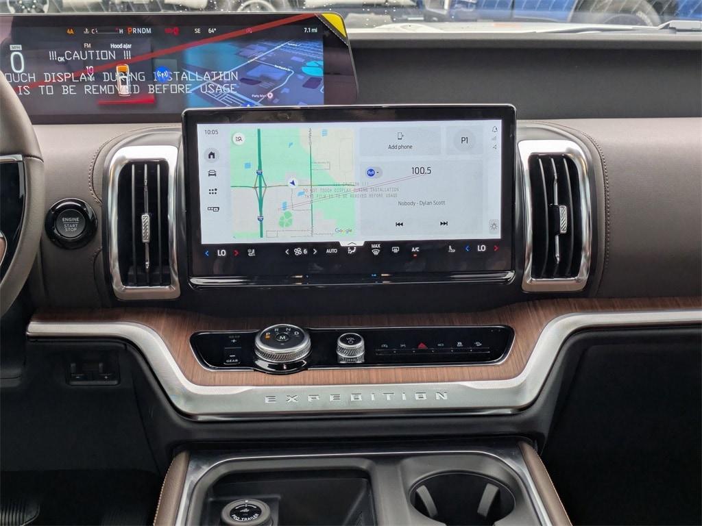 new 2025 Ford Expedition Max car, priced at $84,057