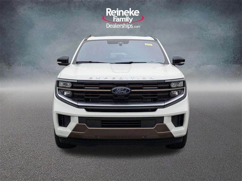 new 2025 Ford Expedition Max car, priced at $84,057