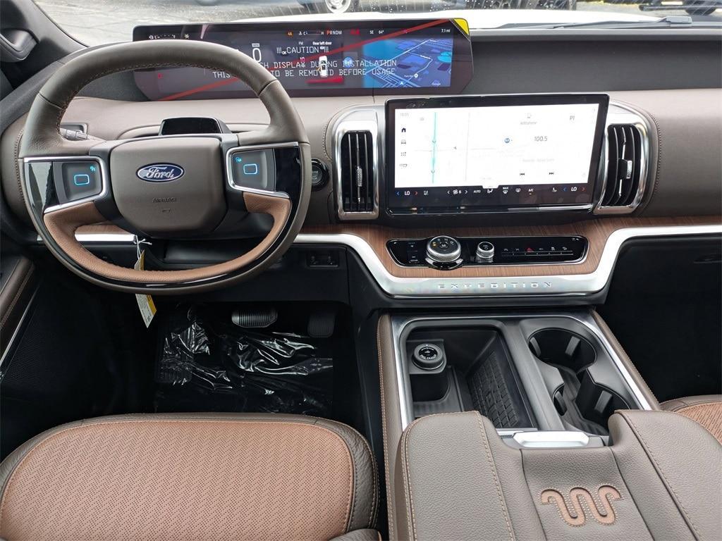 new 2025 Ford Expedition Max car, priced at $84,057