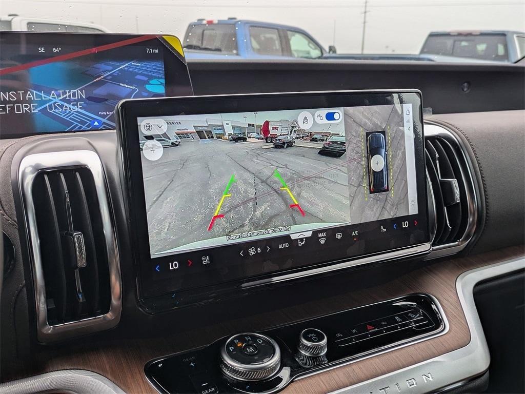 new 2025 Ford Expedition Max car, priced at $84,057