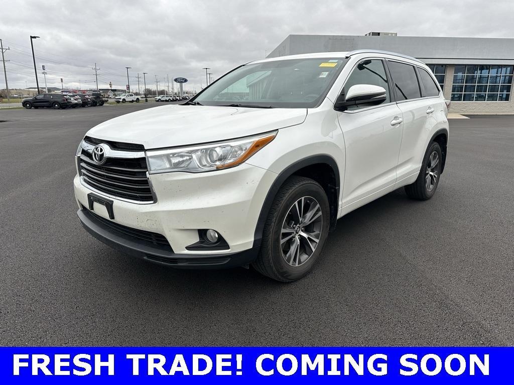 used 2016 Toyota Highlander car, priced at $19,682